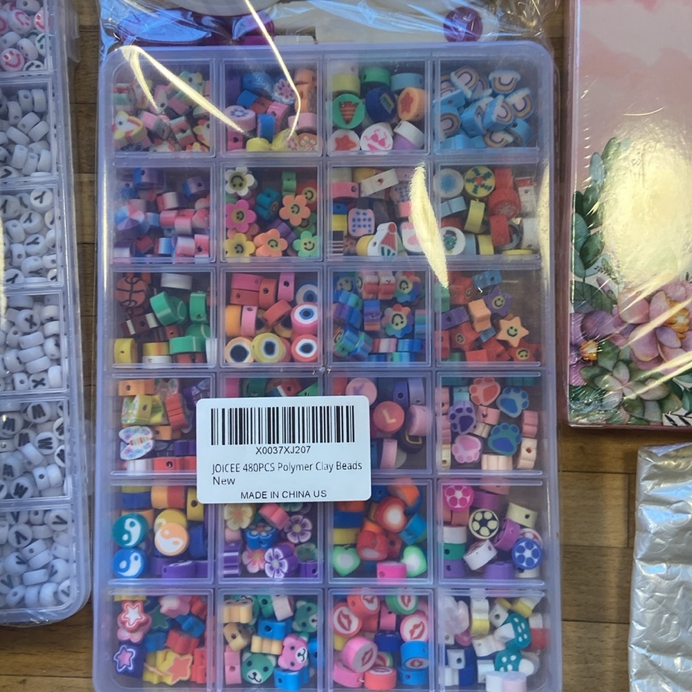 BEADS AND BEADING SUPPLIES- huge assortment! - Picture 3 of 12